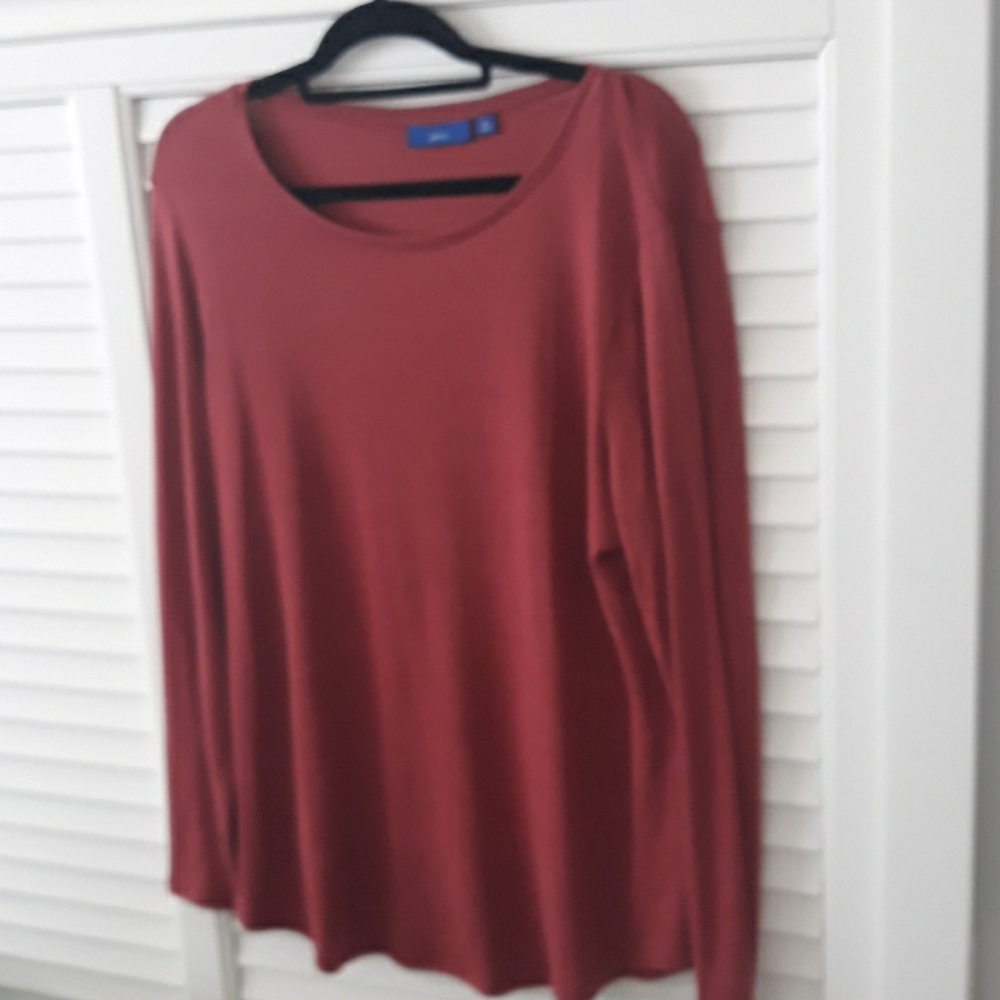 Long sleeve women's sweater in burnt orange